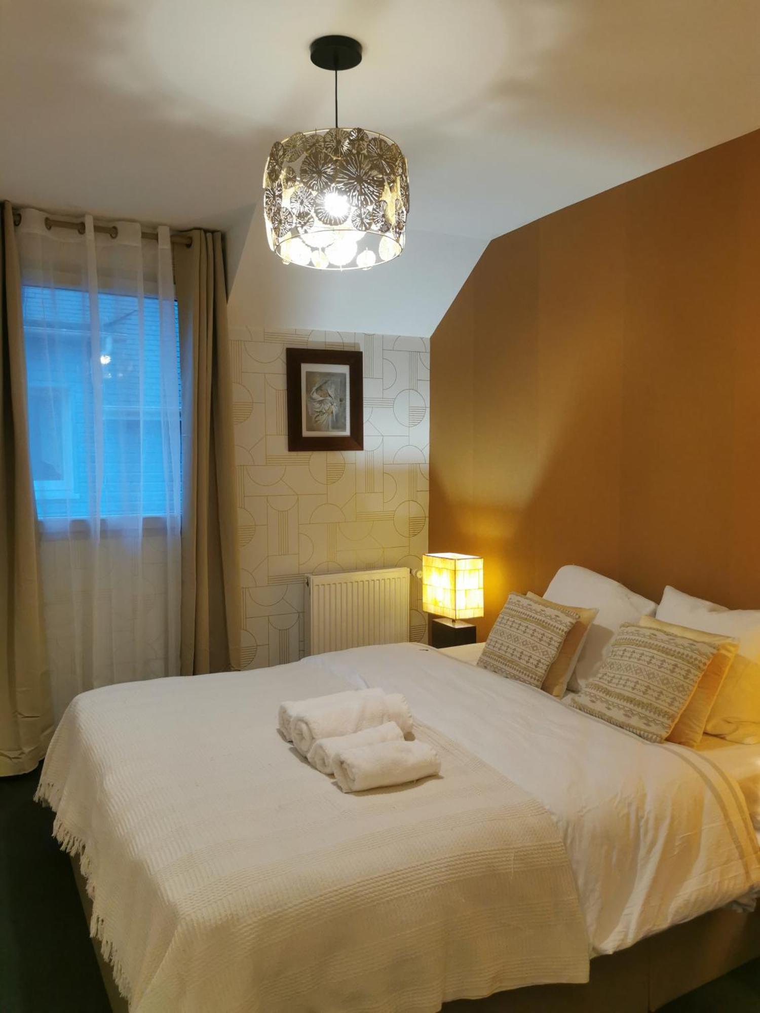 La Maison Olivia La Rivière-Saint-Sauveur Extérieur photo